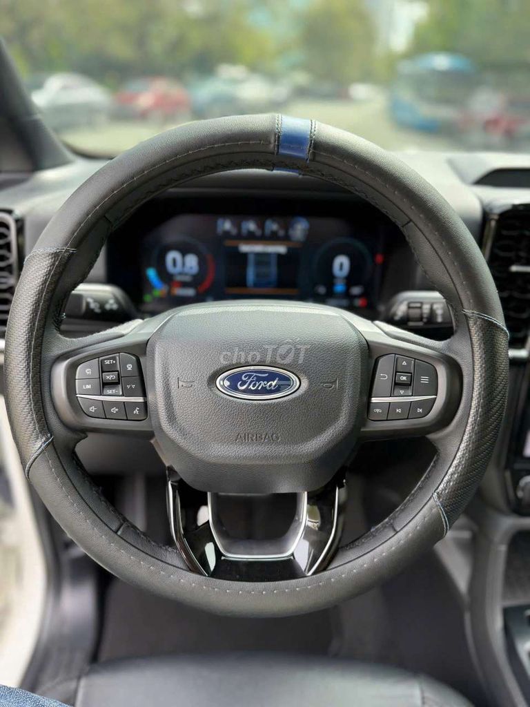 Ford Everest 2023 Titanium 2.0 AT 4x4 - 35000 km. Mua bán Ô tô tại Thành phố Thủ Đức Tp Hồ Chí Minh được đăng bởi VÕ NGỌC HOÀNG hình 13