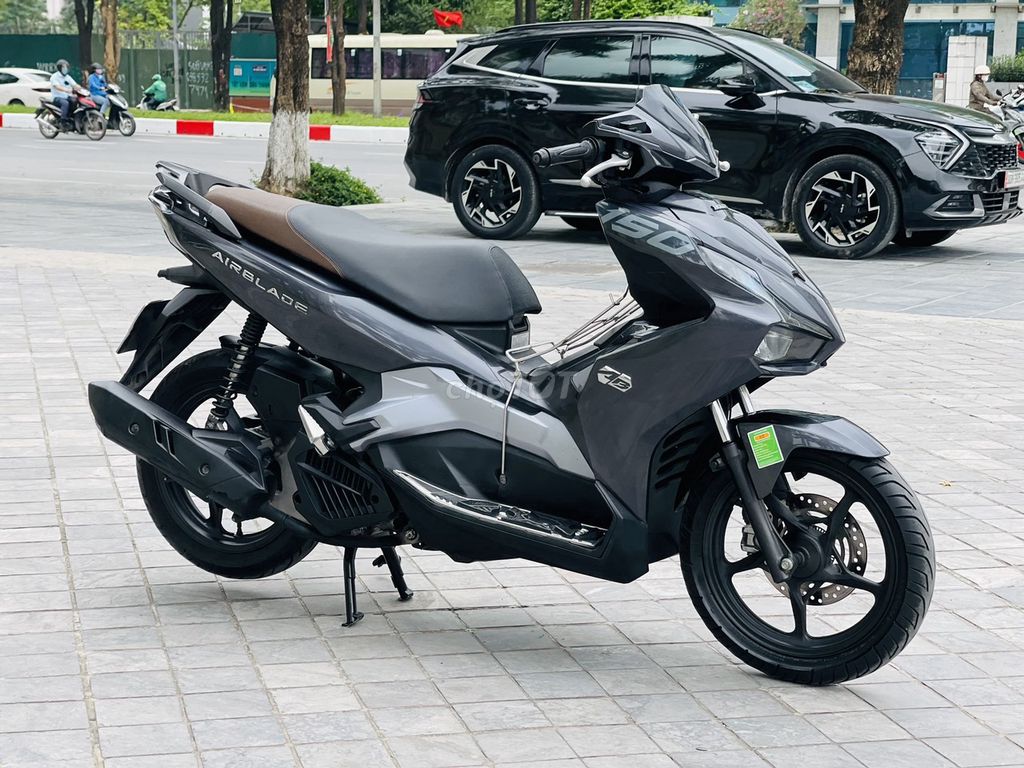 HONDA AIR BLADE 150 ĐÈN LED XÁM  XE MUA 2023