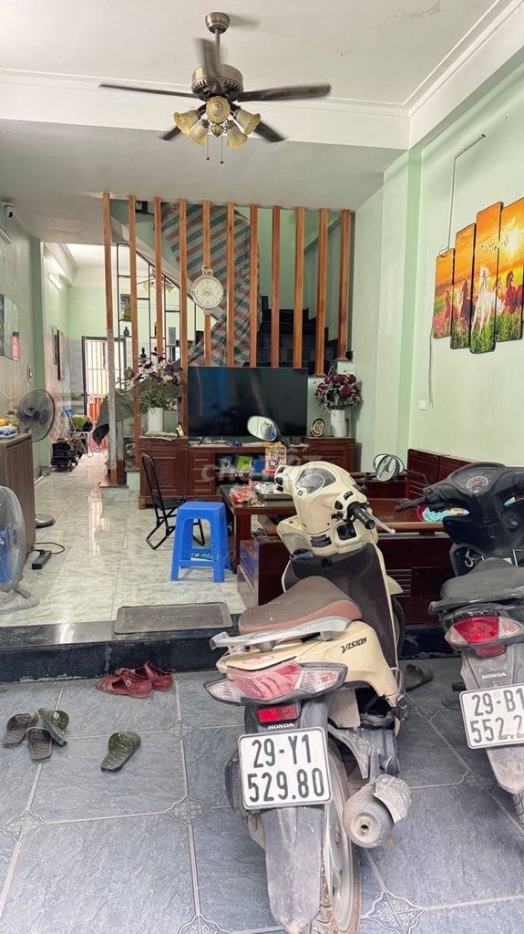 Дом Фу Луонг, Хадонг, 42 м², 3 этажа, 3 спальни, 5 миллиардов