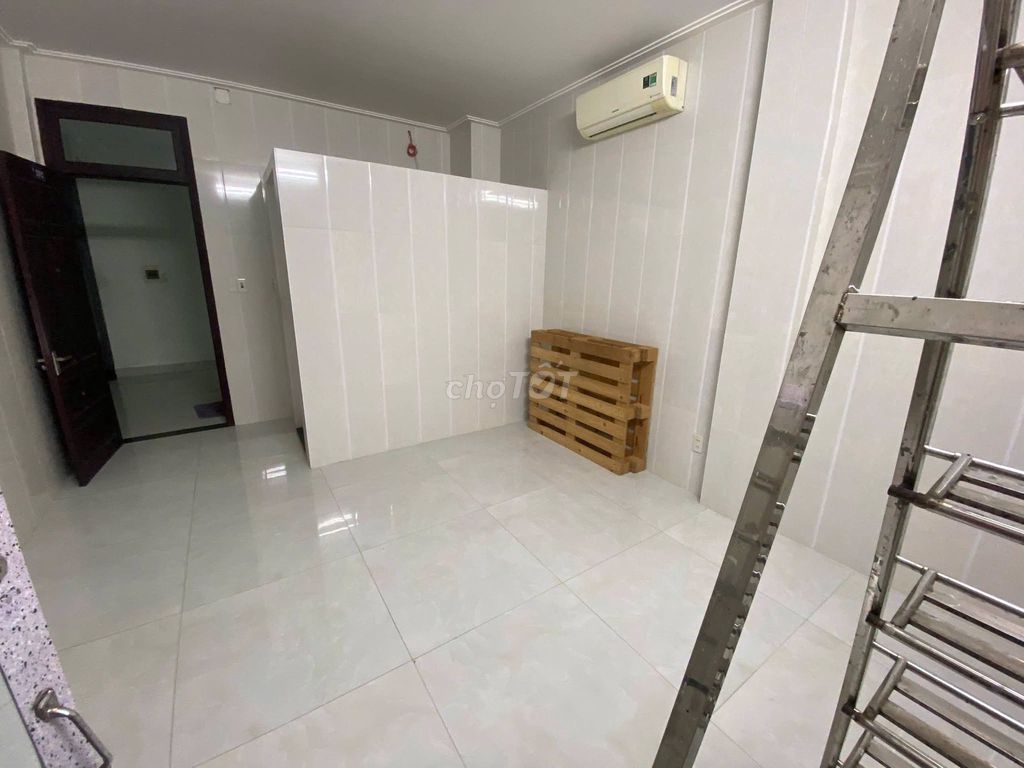 Комната с кондиционером в районе Сон Ча, Дананг