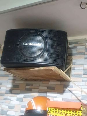 Dàn máy, cặp loa california 2t5. Mua bán Tivi, Âm thanh tại Thành phố Thủ Đức Tp Hồ Chí Minh được đăng bởi Phong Khiết Tâm  Sóng Thần