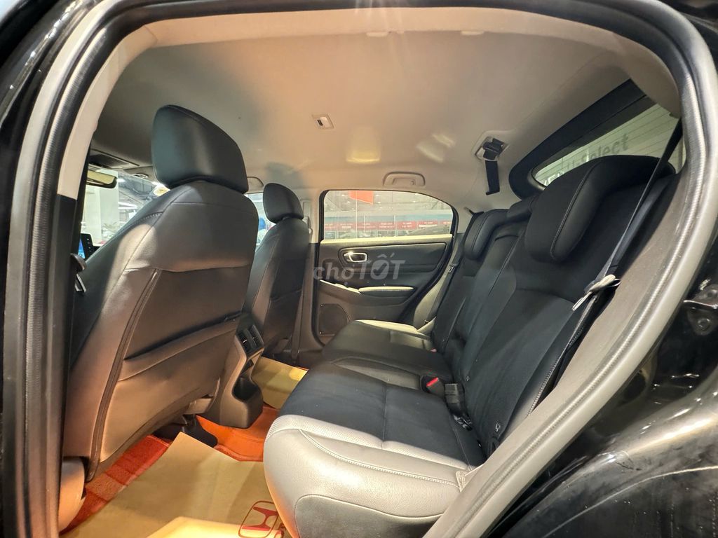 Honda HR-V 2025 G - 9000 km - XE LƯỚT. Mua bán Ô tô tại Thành phố Thuận An Bình Dương được đăng bởi Khang Nguyễn hình 6