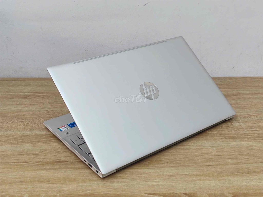 +QUÀ TẾT HP 15 EG2057TU i5 1240P 8/512GB NguyênZin