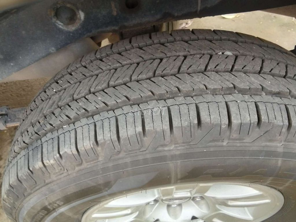 Bán xe 7 chỗ Everres máy dầu đời 2007. Mua bán Ô tô tại Quận Cái Răng Cần Thơ được đăng bởi Hoang anh hình 7