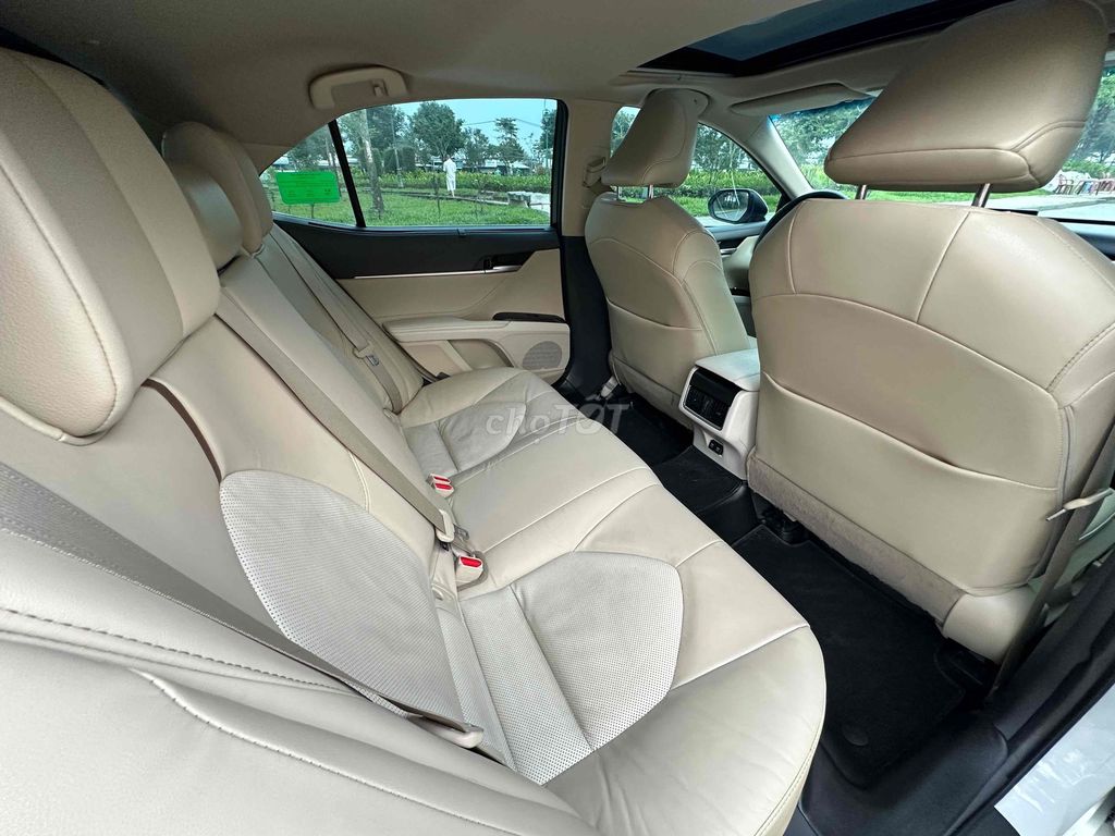 Toyota Camry 2022 2.0 Q xe cực đẹp không lỗi. Mua bán Ô tô tại Huyện Hóc Môn Tp Hồ Chí Minh được đăng bởi Hoàng Danh  hình 12