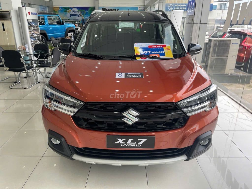 Suzuki XL 7 2024 Hybrid màu cam giá cạnh tranh