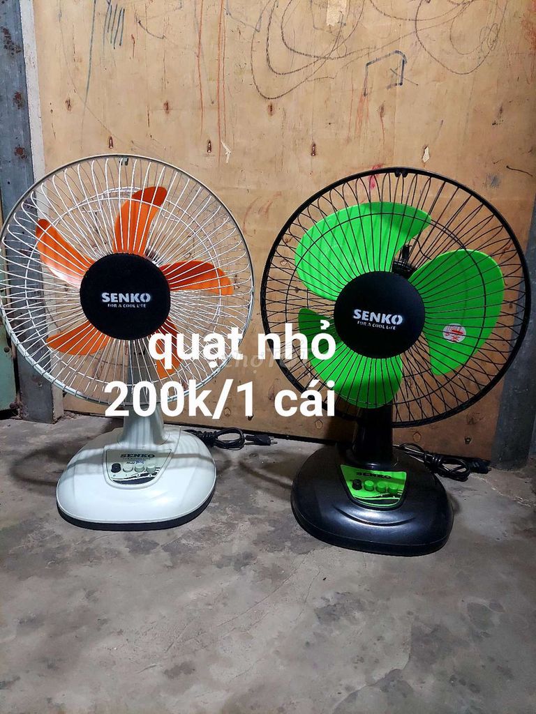 Quạt bàn Senko Trắng, Đen nhỏ gọn. Mua bán Quạt tại Quận Cẩm Lệ Đà Nẵng được đăng bởi Lê hiền hình 1