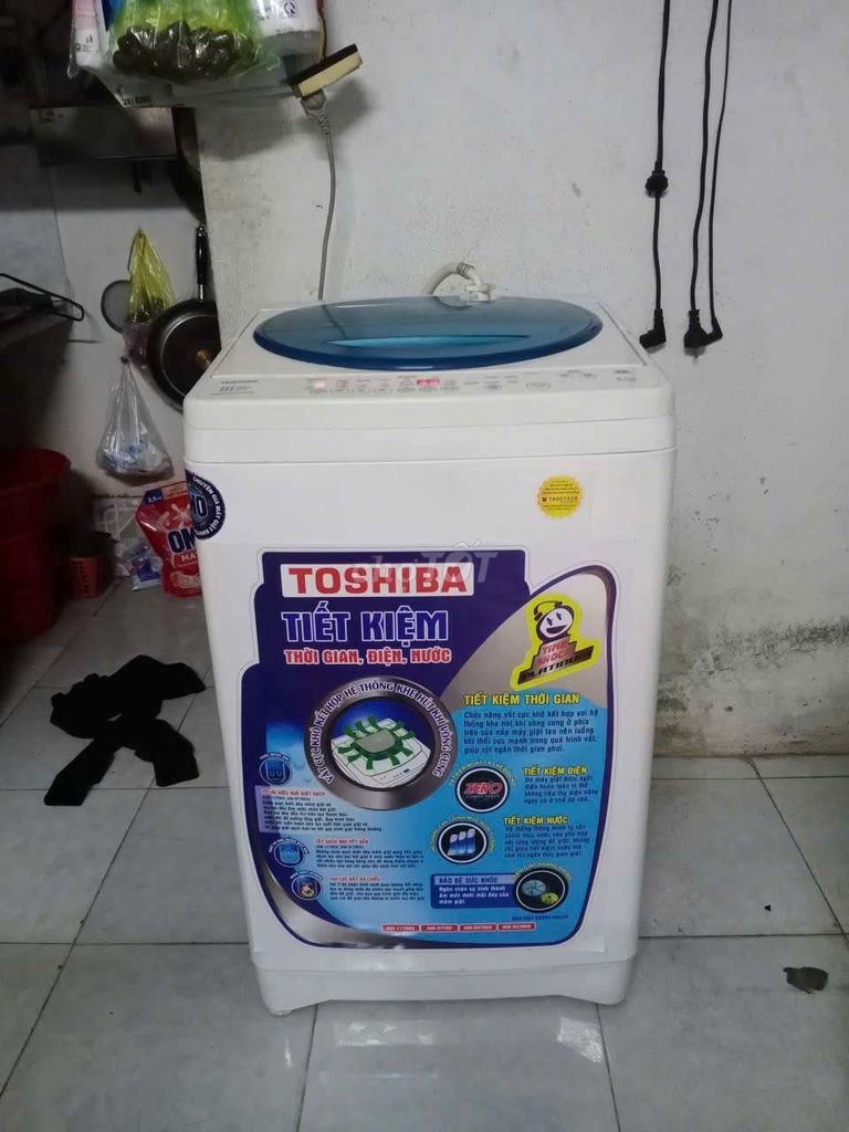 Máy giặt Toshiba 8.2kg cửa trên. Mua bán Máy giặt tại Quận 7 Tp Hồ Chí Minh được đăng bởi Tam Tuyen hình 1