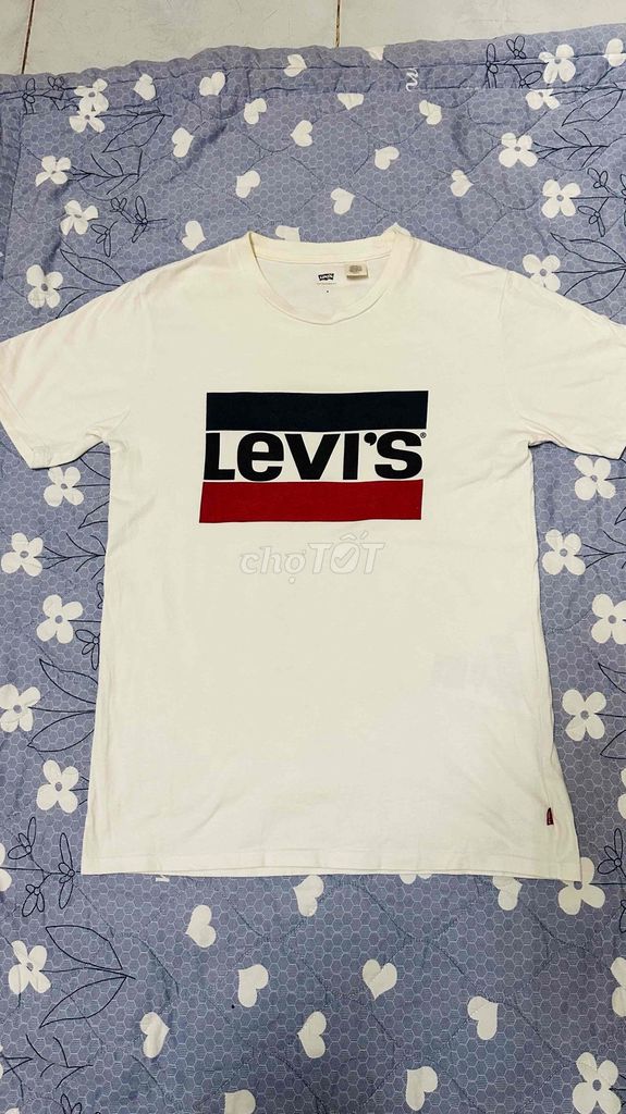 áo levis và jordan. Mua bán Quần áo tại Huyện Phú Giáo Bình Dương được đăng bởi Tuấn hình 1