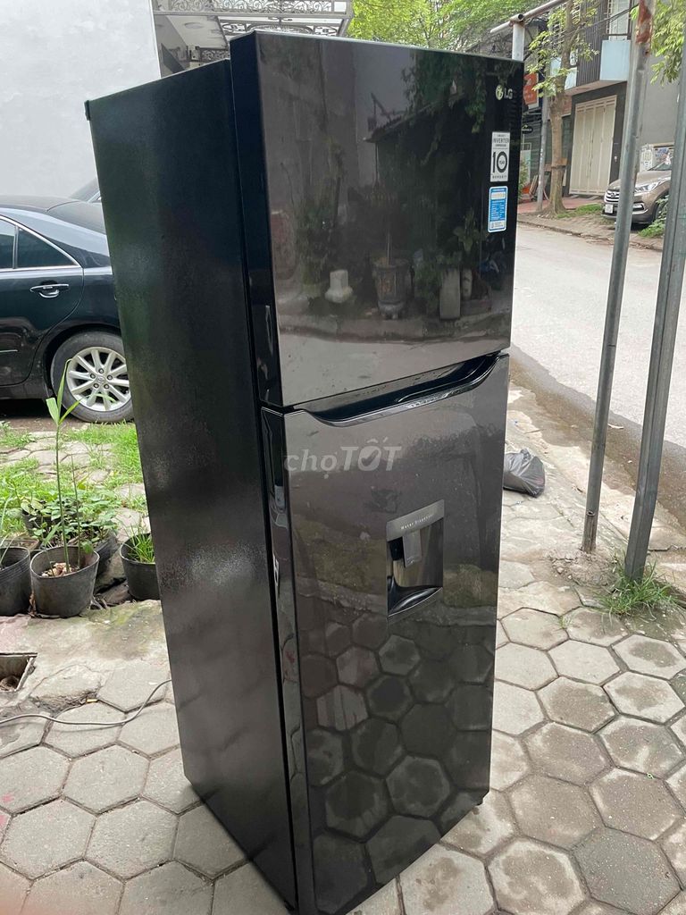 Tủ lạnh LG 272L 2 cánh. Mua bán Tủ lạnh tại Quận Hà Đông Hà Nội được đăng bởi Tuấn Kiệt hình 1