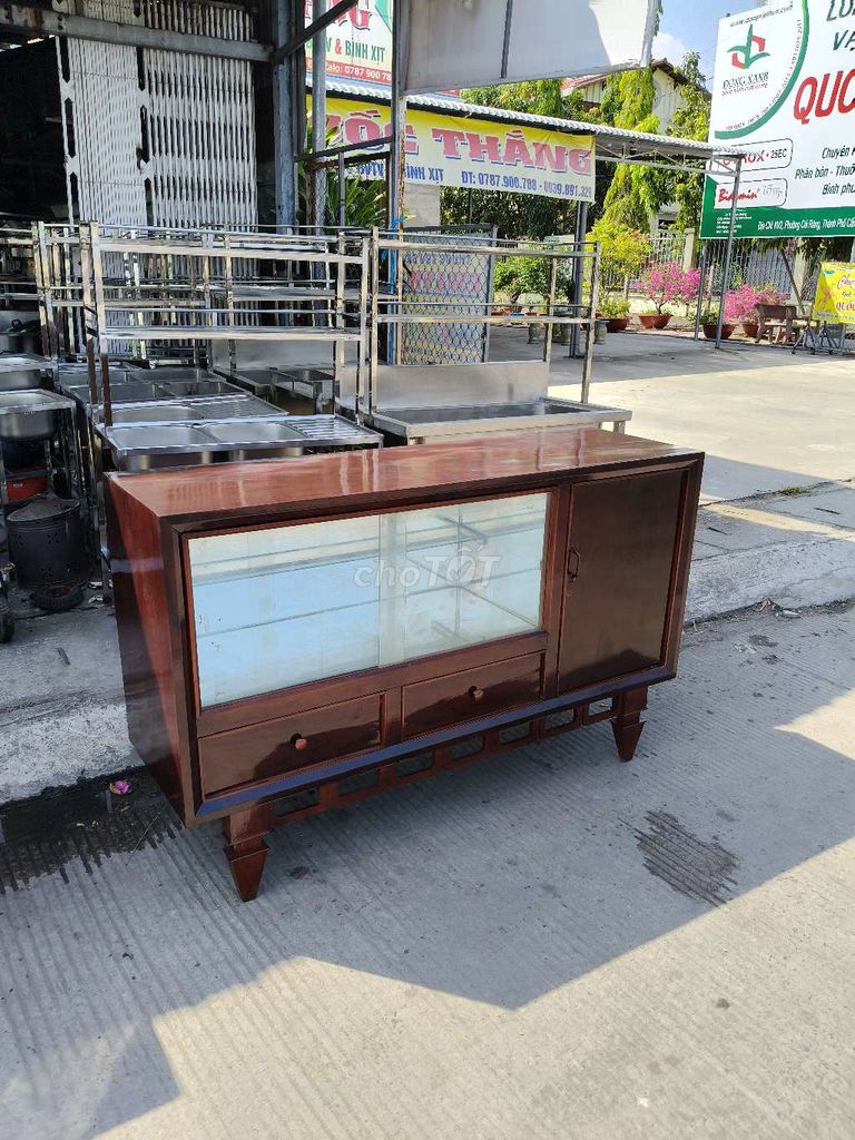 Tủ trưng bày Gỗ Nâu 1.6m. Mua bán Tủ, kệ gia đình tại Quận Cái Răng Cần Thơ được đăng bởi Nguyễn Minh Trí  hình 1