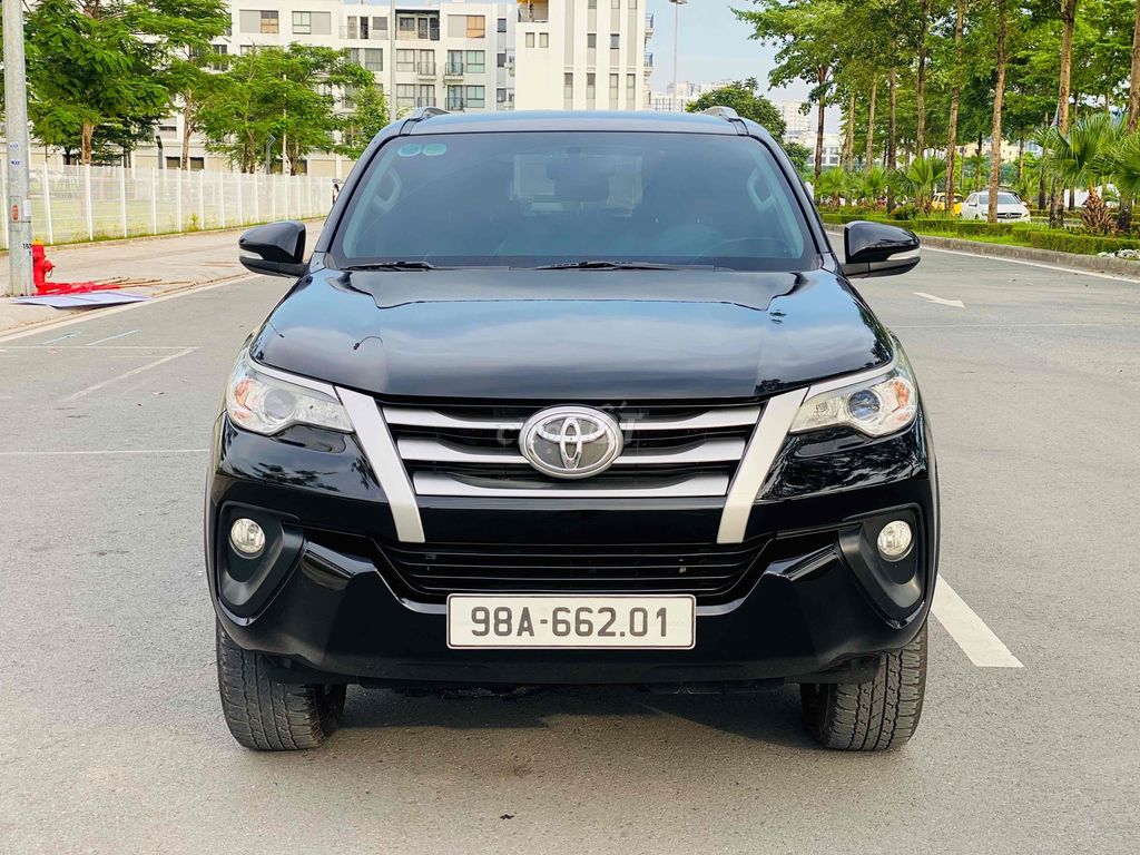 Toyota Fortuner 2017 2.4G 4x2 - 190000 km. Mua bán Ô tô tại Quận Hoàng Mai Hà Nội được đăng bởi anh Biên hình 3