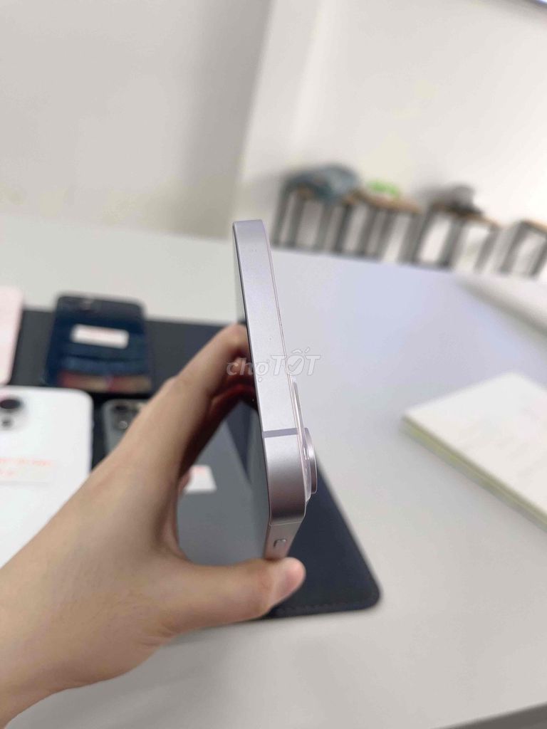 Apple iPhone 14 Plus 128GB Tím. Mua bán Điện thoại tại Thành phố Thủ Dầu Một Bình Dương được đăng bởi Thuỳ Dung hình 1