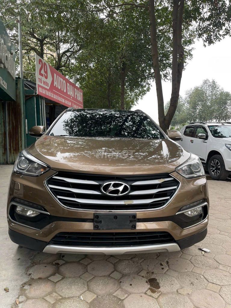Hyundai SantaFe 2016 2.2 L 4WD FU Коричневый