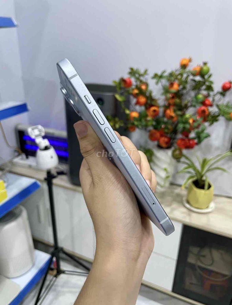 cần pass lại đt iphone 15 thường zin 100% full hộp. Mua bán Điện thoại tại Thành phố Dĩ An Bình Dương được đăng bởi Lam Tuan Vu hình 1