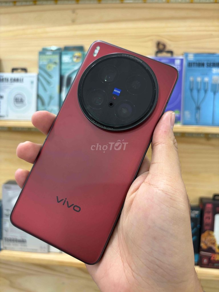 Vivo X200 Ultra 16/512Gb Đỏ Fullbox đẹp 99%. Mua bán Điện thoại tại Quận 8 Tp Hồ Chí Minh được đăng bởi Đam Mê Công Nghệ hình 1