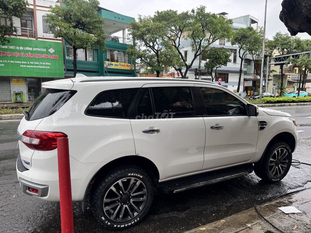 Ford Everest 2020 Titanium 4x2 90000 km. Mua bán Ô tô tại Quận Sơn Trà Đà Nẵng được đăng bởi Tuấn hình 7