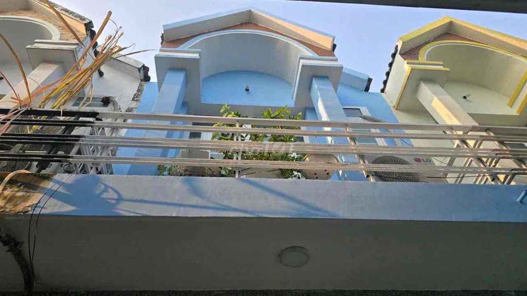 Nhà giá rẻ 570 triệu thương lượng chính chủ