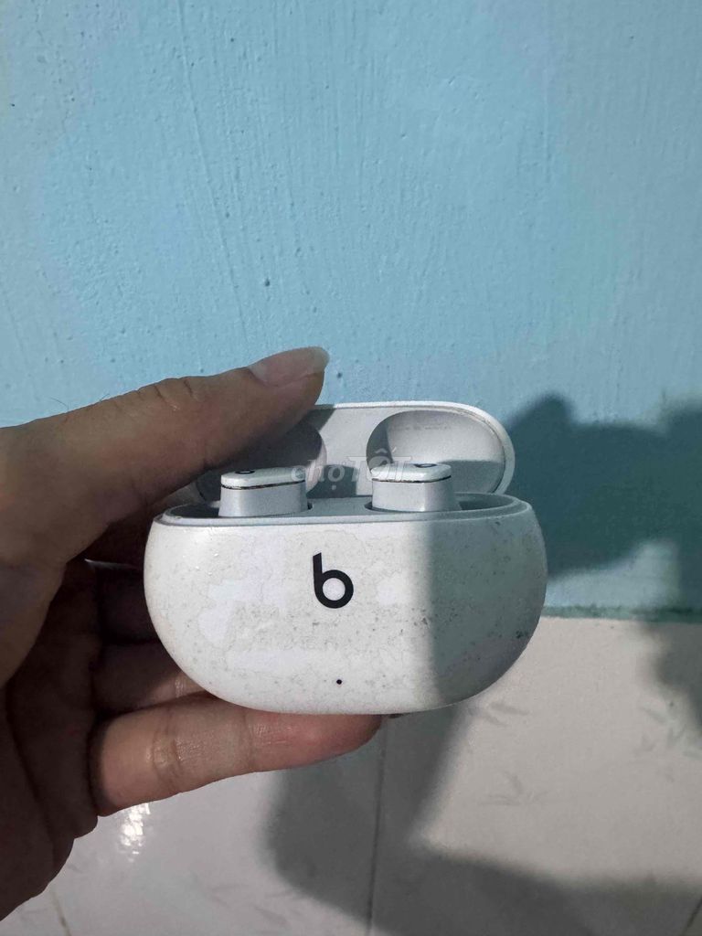 Tai nghe Beats Studio Trắng k fix. Mua bán Tivi, Âm thanh tại Thành phố Thủ Đức Tp Hồ Chí Minh được đăng bởi nubita hình 1