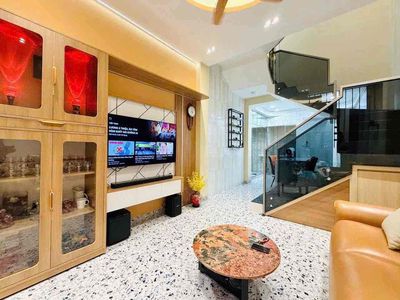 Townhouse 40 m² · 4 bed · Hẻm 45 Đường số 59