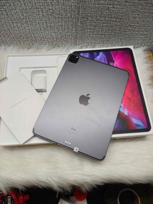iPad Pro 11" 2020, 128GB, Bản Quốc Tế. Mua bán Máy tính bảng tại Quận Cầu Giấy Hà Nội được đăng bởi Nguyễn Xuân Huy