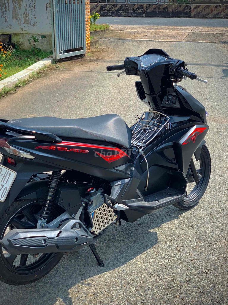 ab air blade 2018 bán hay đổi có góp xm u phong. Mua bán Xe máy tại Huyện Trảng Bom Đồng Nai được đăng bởi Của Hàng Xe Máy U Phong hình 5