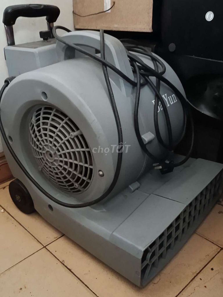 Quạt thổi sàn công nghiệp Xám Rất mới. Mua bán Quạt tại Quận Lê Chân Hải Phòng được đăng bởi thanh lý đồ bán giá chuẩn không mặc cả  hình 1