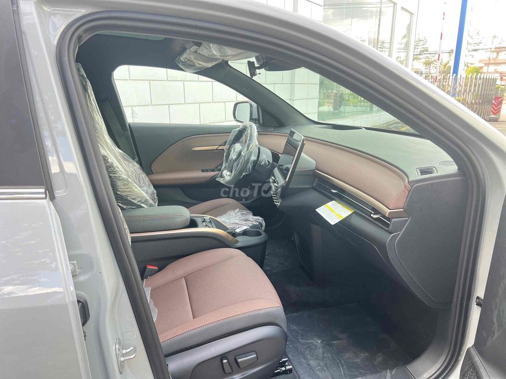 VinFast VF6 2025 Plus. Mua bán Ô tô tại Quận Gò Vấp Tp Hồ Chí Minh được đăng bởi Vinfast Hà Huy Giáp hình 6