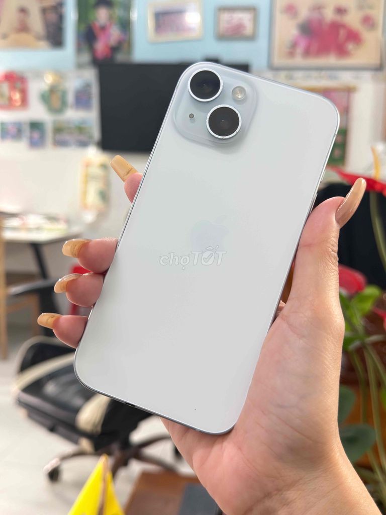 Apple iPhone 15 128GB Trắng Đã sử dụng. Mua bán Điện thoại tại Thành phố Biên Hòa Đồng Nai được đăng bởi Huỳnh  hình 1