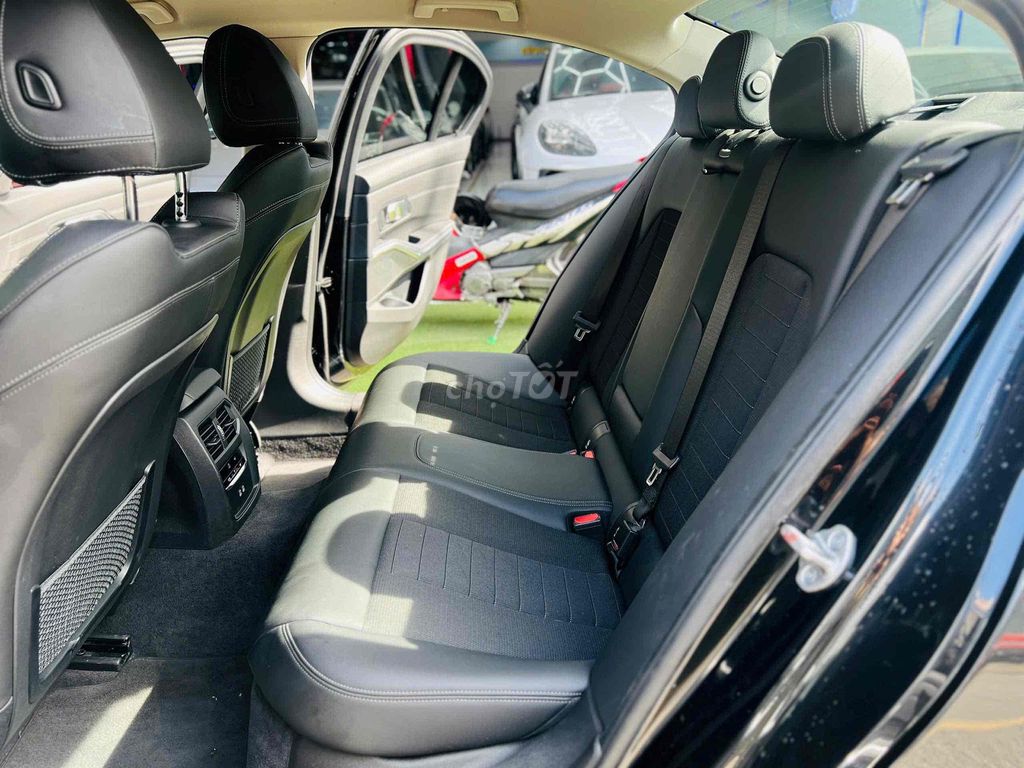 BMW 320i Sport Line Model 2022 siêu lướt 23.000km. Mua bán Ô tô tại Quận 8 Tp Hồ Chí Minh được đăng bởi Hồng Phúc hình 4