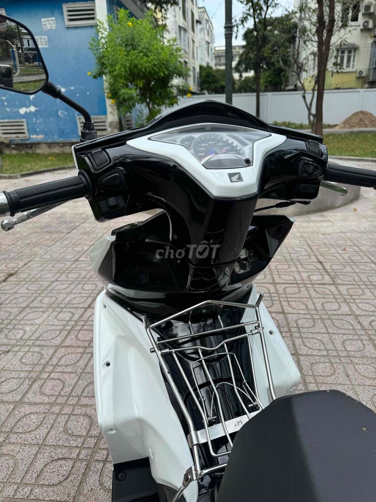 Honda Air Blade 125 2014 Bs Thành Phố. Mua bán Xe máy tại Quận Gò Vấp Tp Hồ Chí Minh được đăng bởi Cầm Đồ Cường Phát hình 9