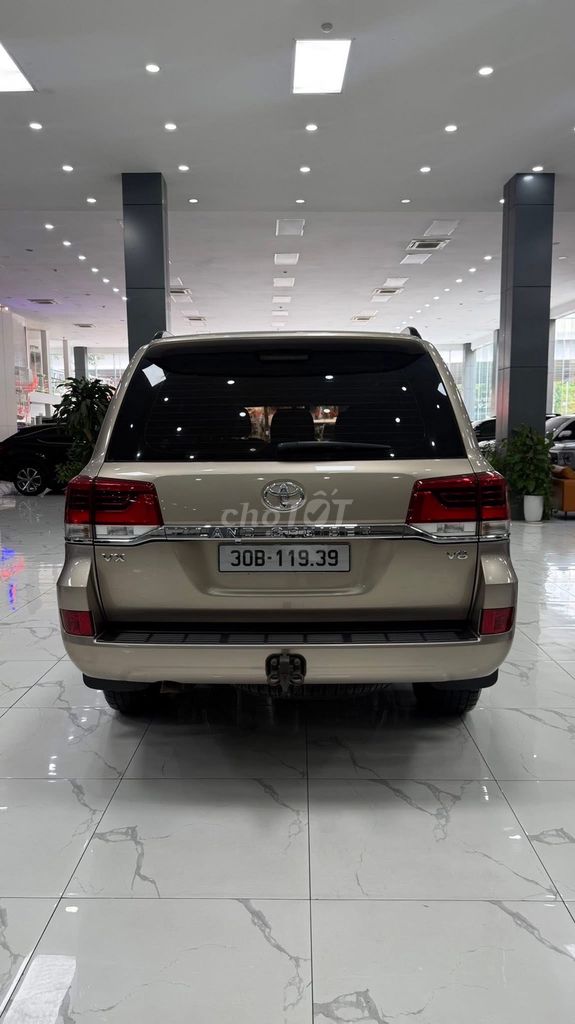 Toyota Land Cruiser LC200, sản xuất 2016 cực mới.. Mua bán Ô tô tại Quận Bắc Từ Liêm Hà Nội được đăng bởi Mr Hợi  hình 4