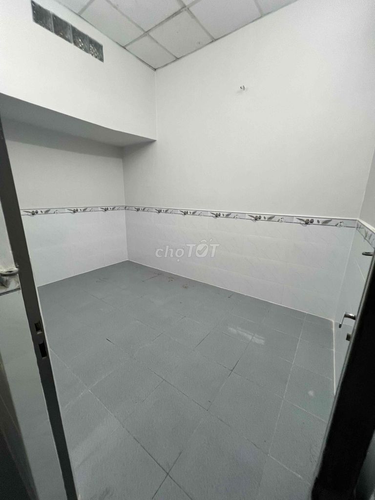 cho thuê nhà mt 4x25m gác lửng 12m 3pn 2wc 11 triệu