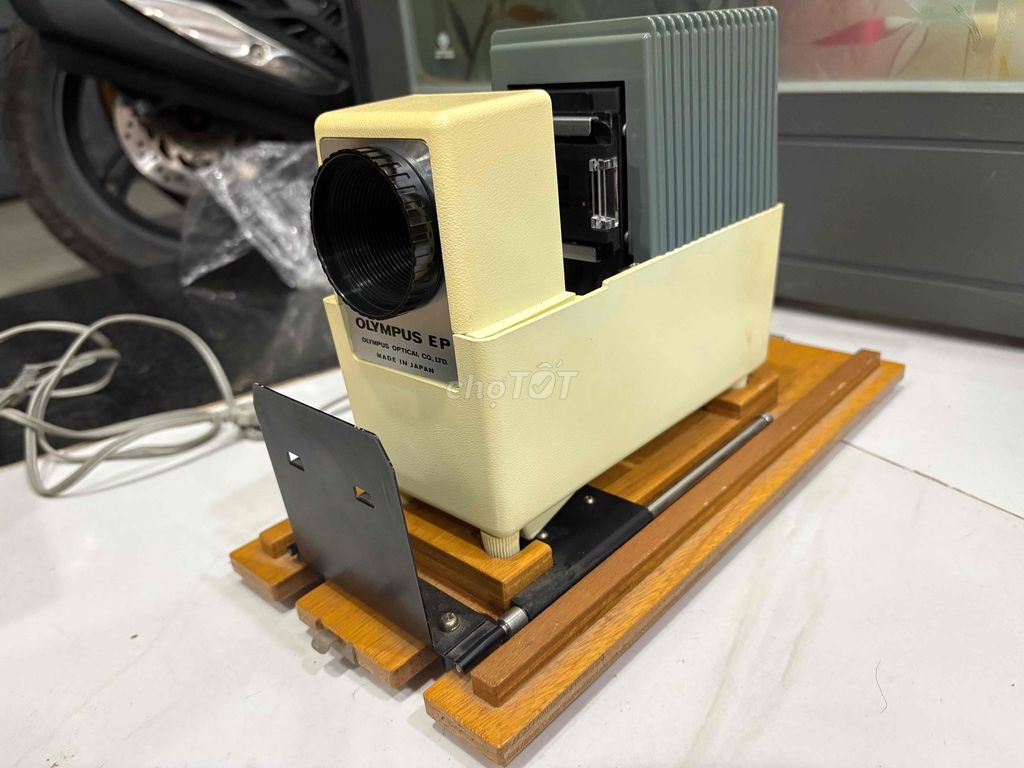 Máy chiếu Olympus EP. Mua bán Đồ dùng văn phòng tại Quận 8 Tp Hồ Chí Minh được đăng bởi Trung hình 1