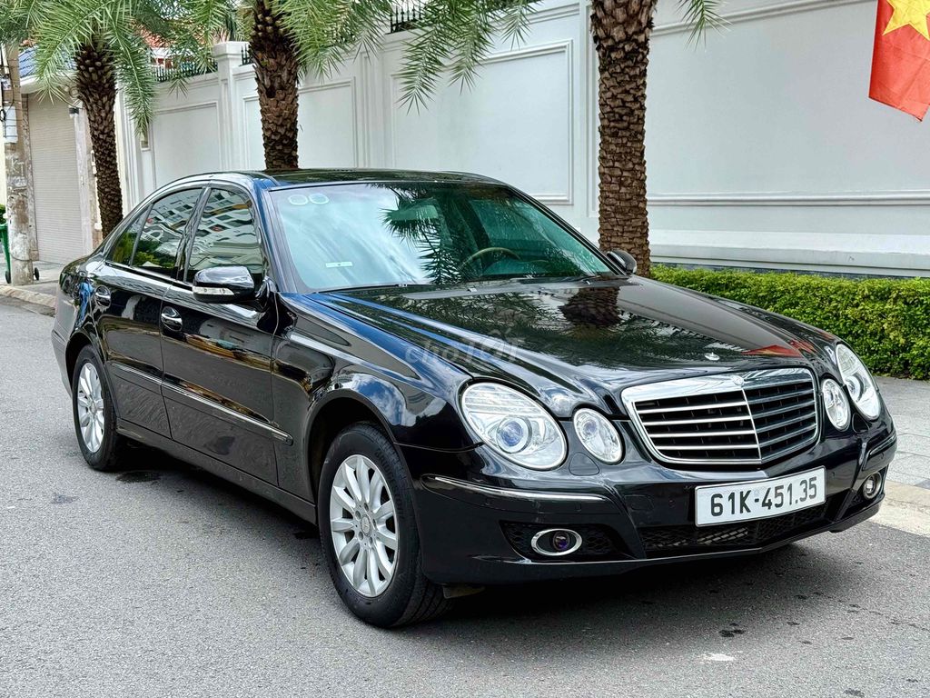 Mercedes Benz E280 date 2008 xe chuẩn đẹp zin. Mua bán Ô tô tại Quận Gò Vấp Tp Hồ Chí Minh được đăng bởi Kim Kim hình 2