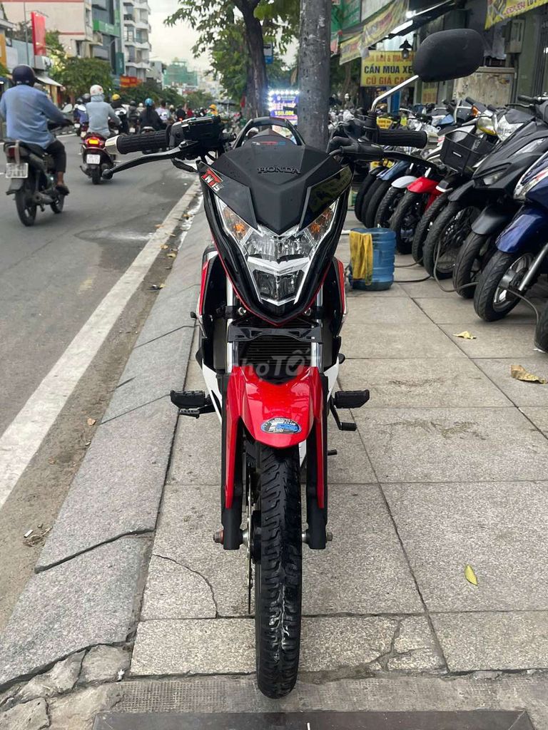 Honda sonic 150 2022 mới 90% biển số 86 chính chủ. Mua bán Xe máy tại Quận Tân Phú Tp Hồ Chí Minh được đăng bởi Tuanduy hình 3