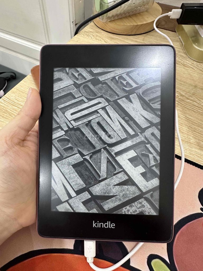 Máy đọc sách Kindle Paperwhite 4 Plum. Mua bán Máy tính bảng tại Quận Thanh Xuân Hà Nội được đăng bởi Nguyễn Hà Chi hình 1