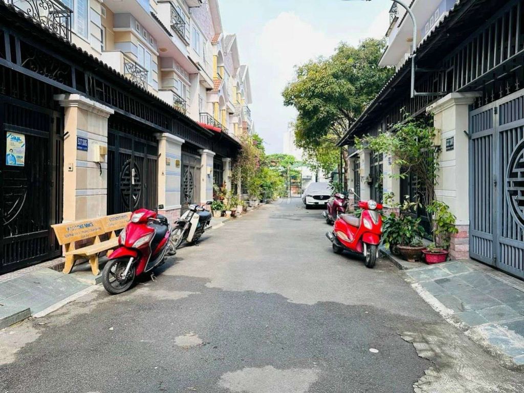 Hàng xóm báo Tuổi Trẻ - KDC Vạn Xuân An Lộc 4x16M Nguyễn Oanh chỉ 6.6T