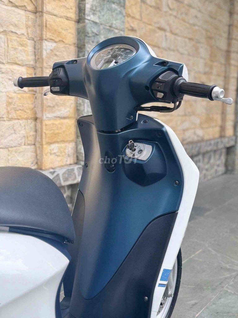 Janus 125fi sơn máy zin đại chất 2019  , 1 chủ. Mua bán Xe máy tại Quận Cầu Giấy Hà Nội được đăng bởi nguyễn bích thuỷ hình 9