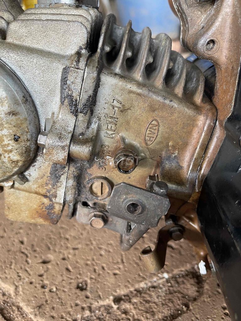 phuộc rcb và cục máy wave anpha. Mua bán Phụ tùng xe tại Huyện Trảng Bom Đồng Nai được đăng bởi minh hình 2