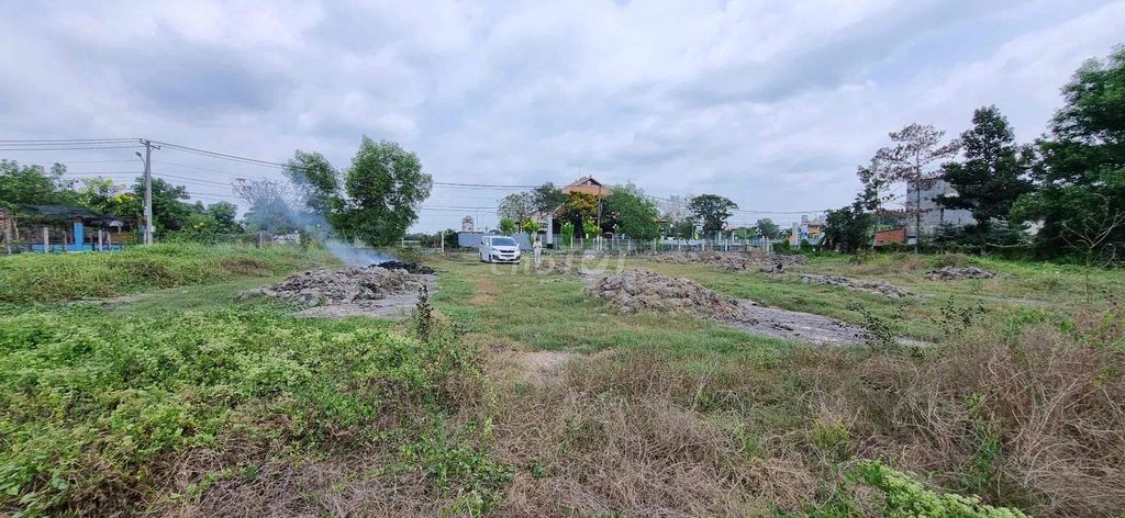 ✅Cần bán gấp mảnh đất nền ven sông Lu , diện tích 6.757m2.
