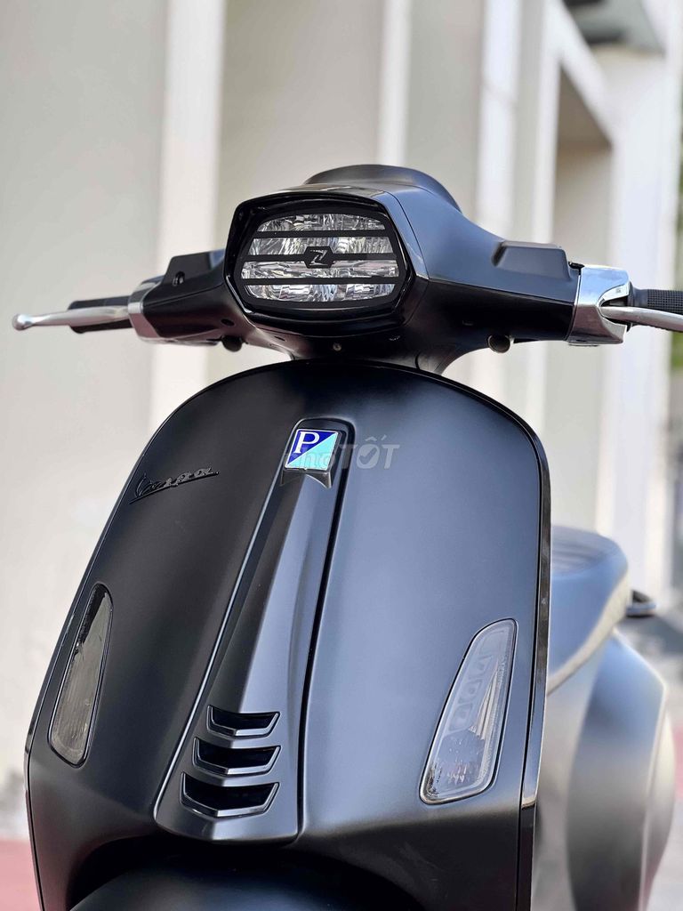 Piaggio Vespa Sprint S125 ABS 2022 Đen 8000km. Mua bán Xe máy tại Quận Cầu Giấy Hà Nội được đăng bởi Tuấn Việt Motor hình 1