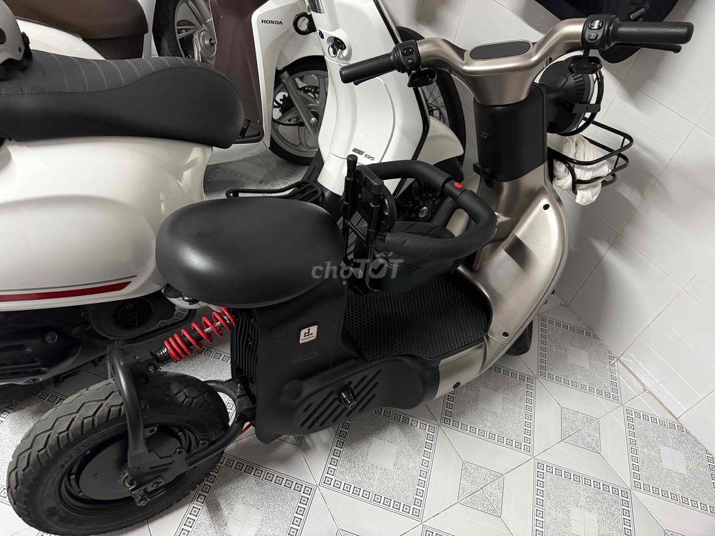 Xe đạp điện Type 3 màu Bạc Đã sử dụng. Mua bán Xe điện tại Huyện Trảng Bom Đồng Nai được đăng bởi Bảo huỳnh hình 1