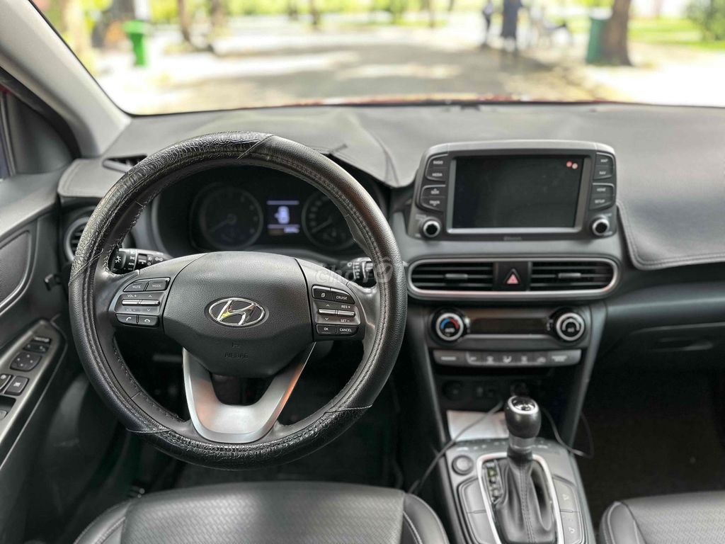 Hyundai Kona 2020 2.0 ATH - 2v9 Chất Xe Cực Đẹp. Mua bán Ô tô tại Quận 7 Tp Hồ Chí Minh được đăng bởi Gia Nhi Phúc Khang Auto  hình 8