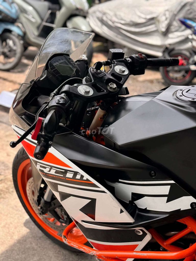 Ktm 250 cần bán ạ. Mua bán Xe máy tại Quận Bình Tân Tp Hồ Chí Minh được đăng bởi Tý motor hình 2