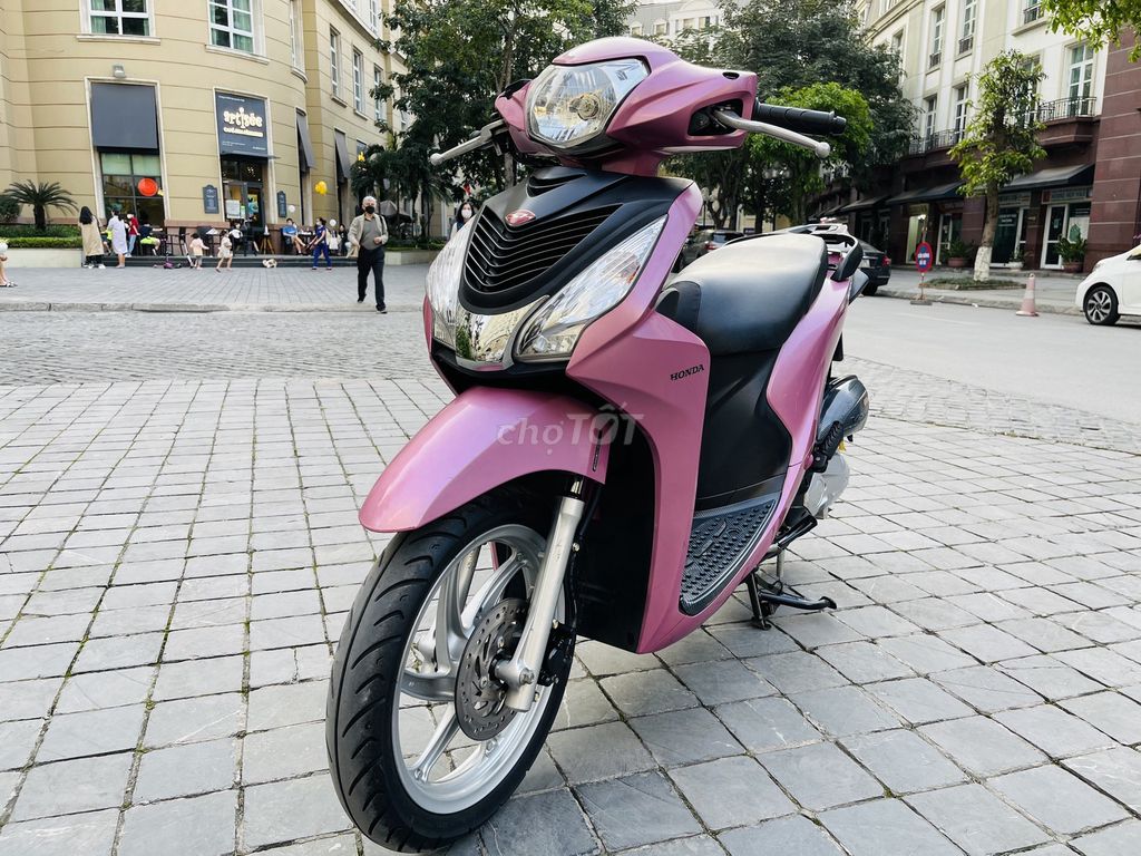 HONDA VISON 110 MÀU HÒNG BIỂN 29 NGUYÊN BẢN. Mua bán Xe máy tại Quận Cầu Giấy Hà Nội được đăng bởi Lộc Phát hình 3