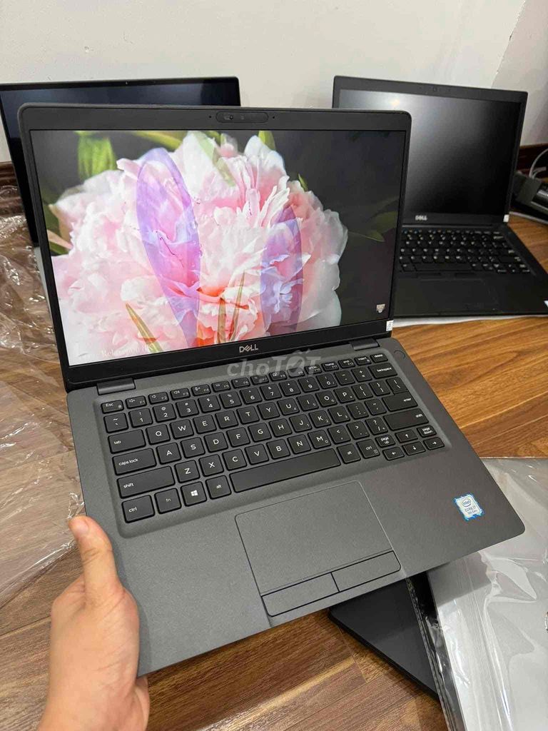 Dell Latitude 5300 i5 8365 Ram8gb ssd 256 đẹp