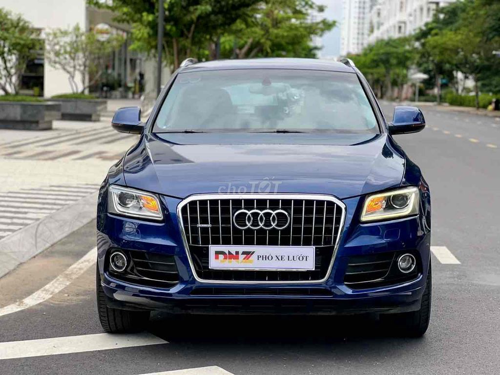 Audi Q5 2015 2.0T Premium Quattro - 50000 km