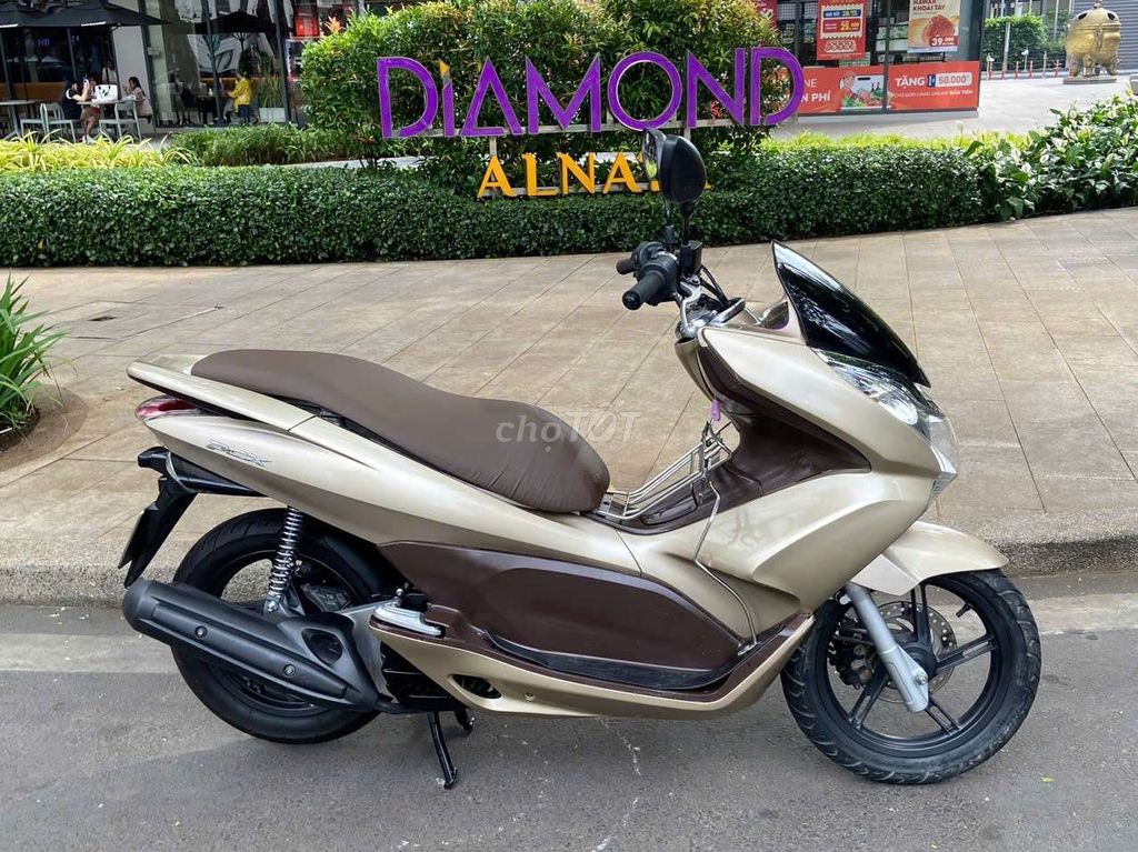 Xe honda PCX Thái nhập xe zin đẹp NVX,SH,airblade. Mua bán Xe máy tại Quận Tân Phú Tp Hồ Chí Minh được đăng bởi phong hình 3