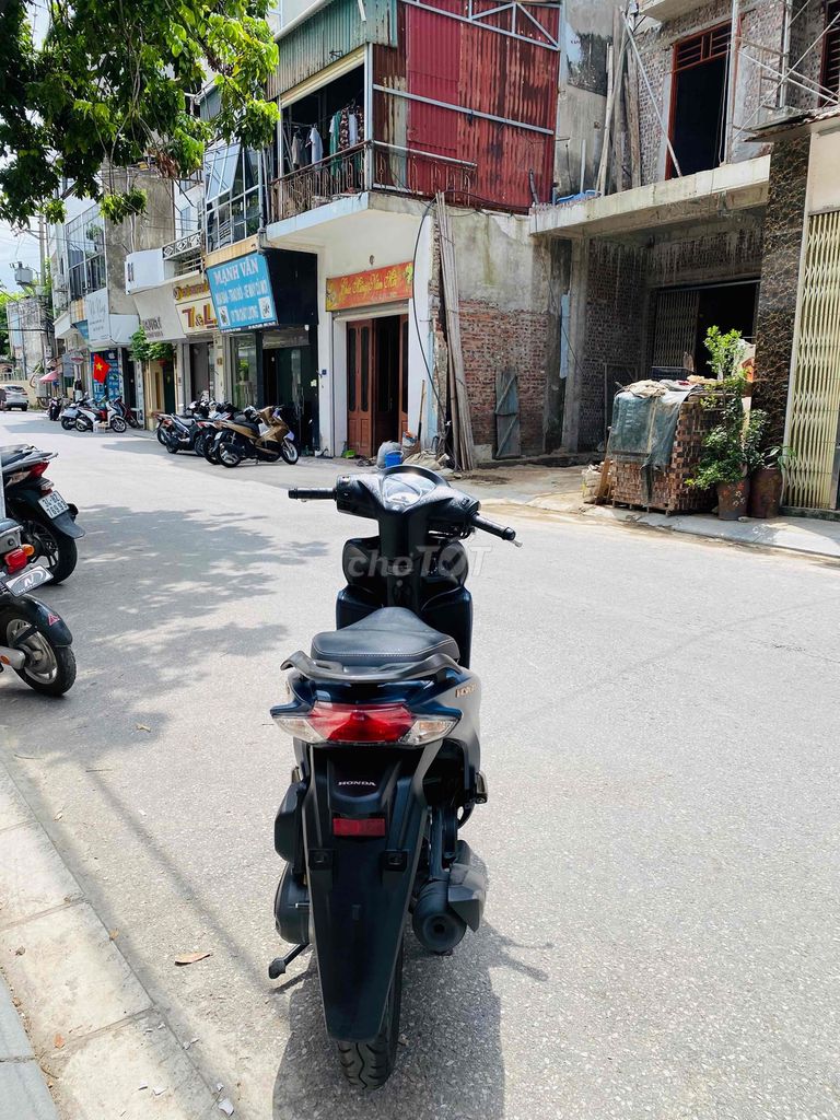 Ablet 160cc phanh abs đời 2023 máy zjn chất. Mua bán Xe máy tại Thành phố Hải Dương Hải Dương được đăng bởi Manh Vân Xe Máy  hình 2